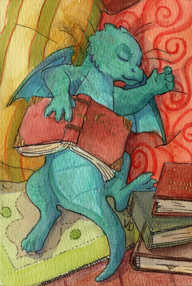 Petit dragon endormit sur des gros coussin, un livre encore ouvert sur son ventre.